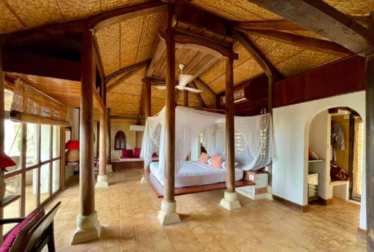Villa Louise Hue Beach Boutique Hotel Екстер'єр фото