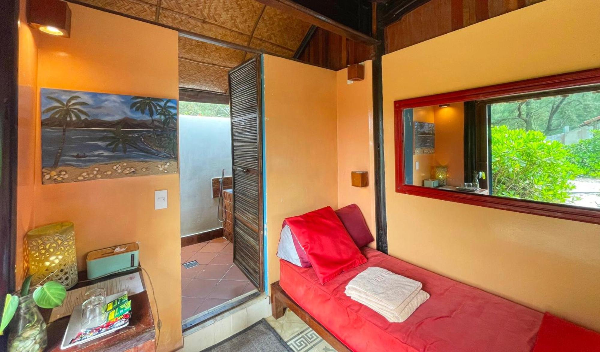 Villa Louise Hue Beach Boutique Hotel Номер фото