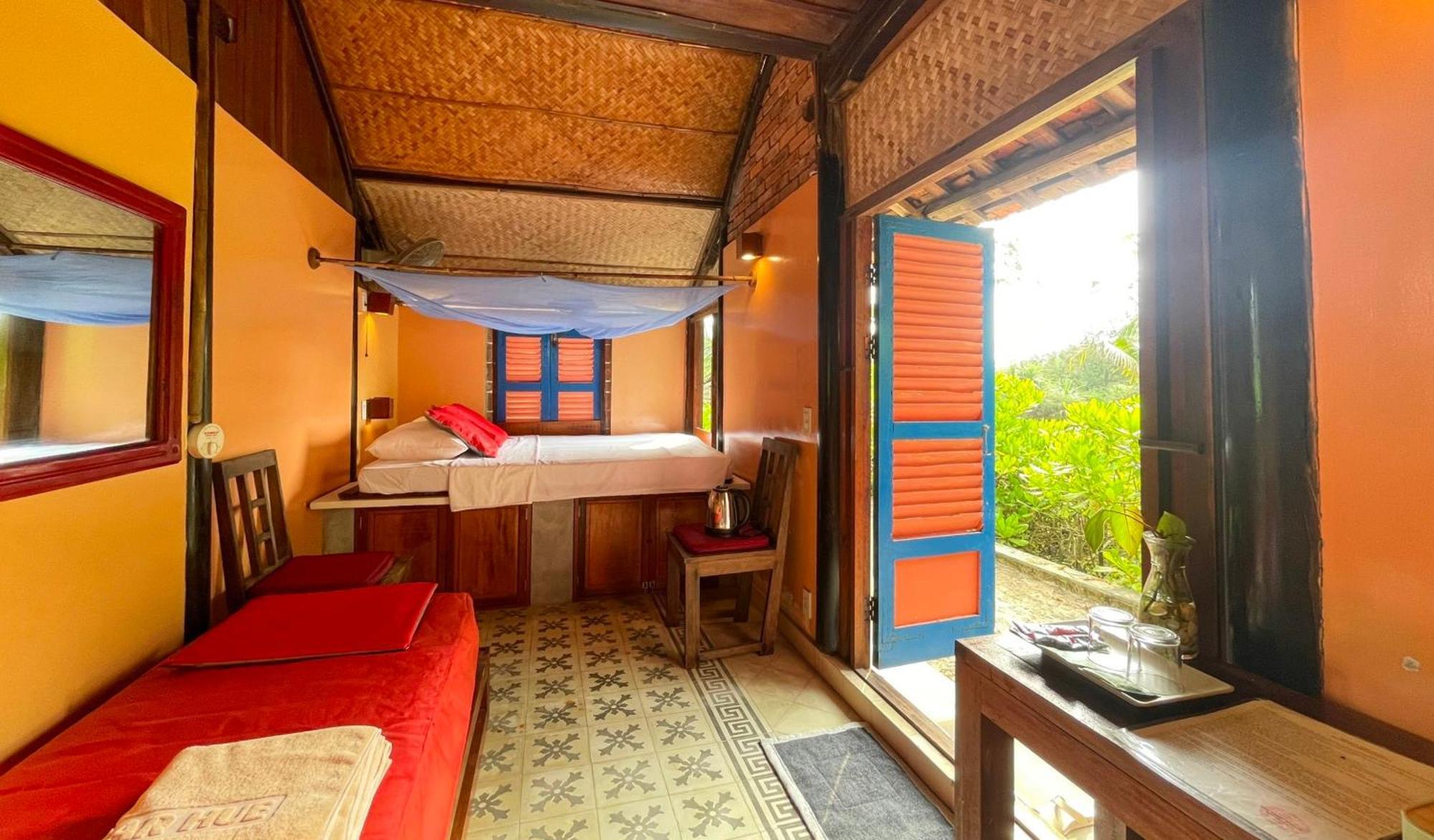 Villa Louise Hue Beach Boutique Hotel Номер фото