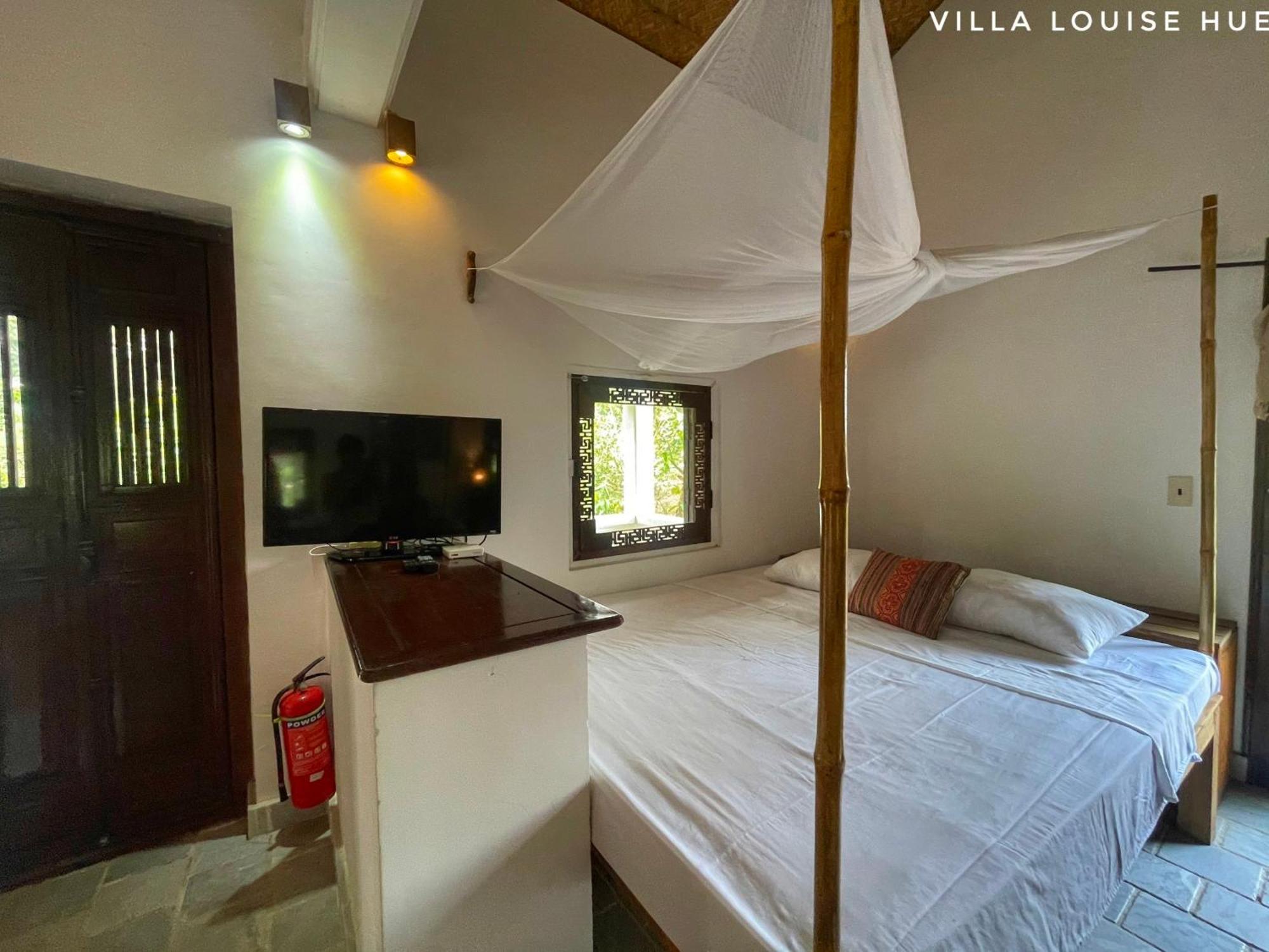 Villa Louise Hue Beach Boutique Hotel Номер фото