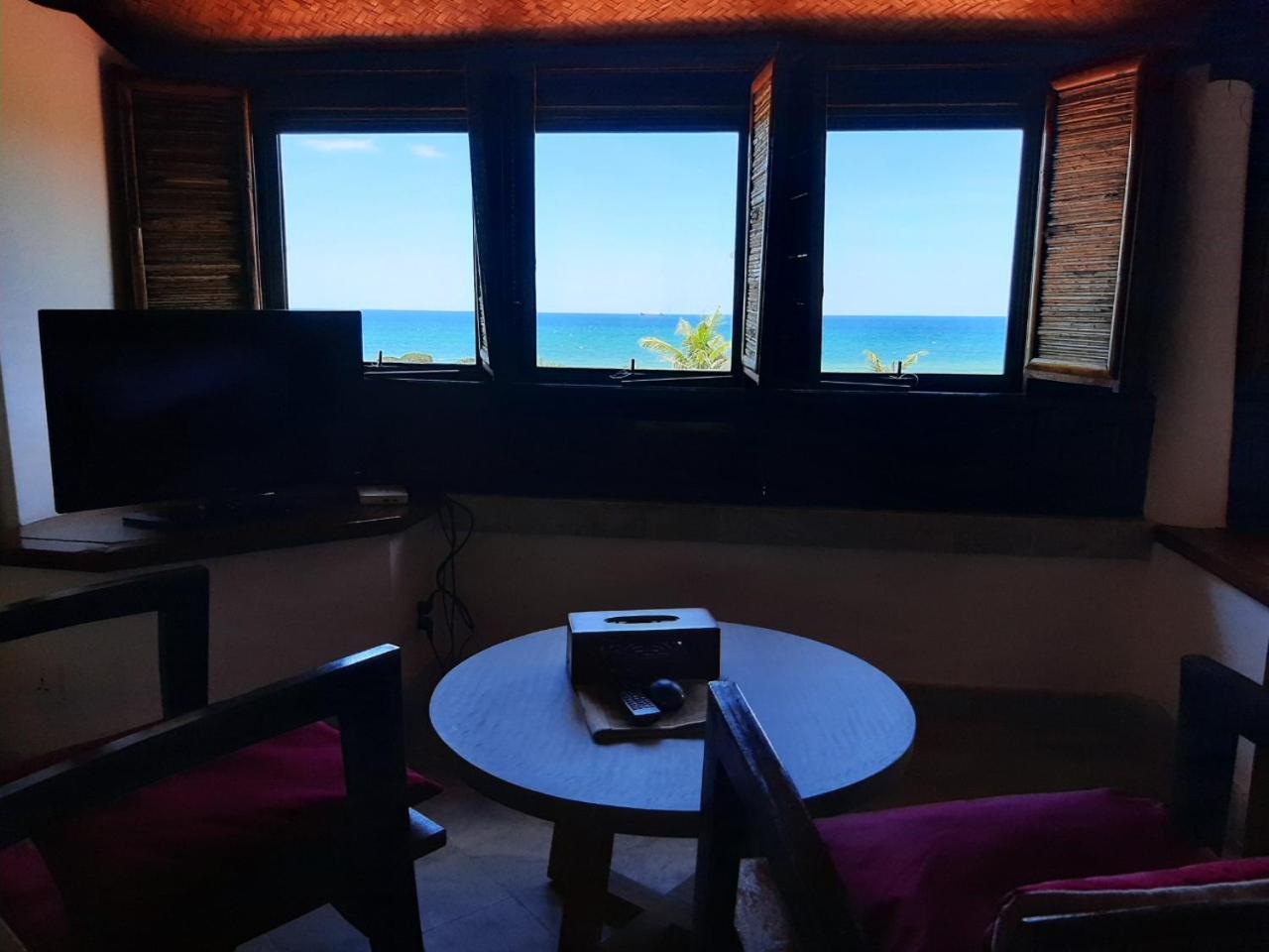 Villa Louise Hue Beach Boutique Hotel Номер фото