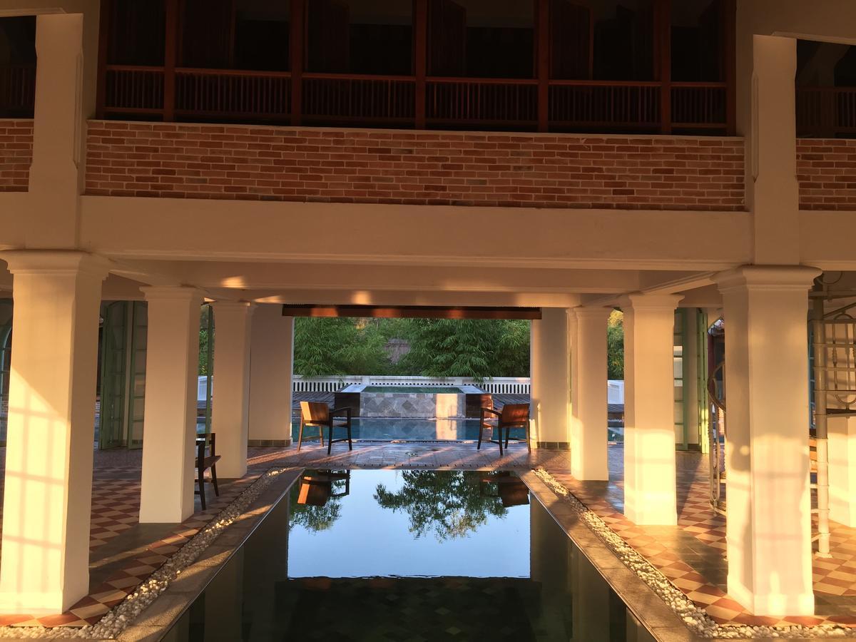Villa Louise Hue Beach Boutique Hotel Екстер'єр фото