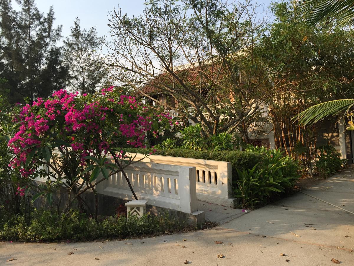 Villa Louise Hue Beach Boutique Hotel Екстер'єр фото